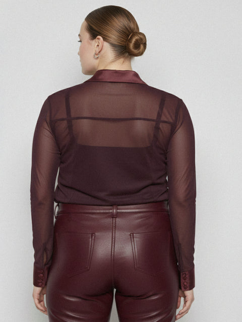 CURVE ESCAPADE STRETCH BLOUSE